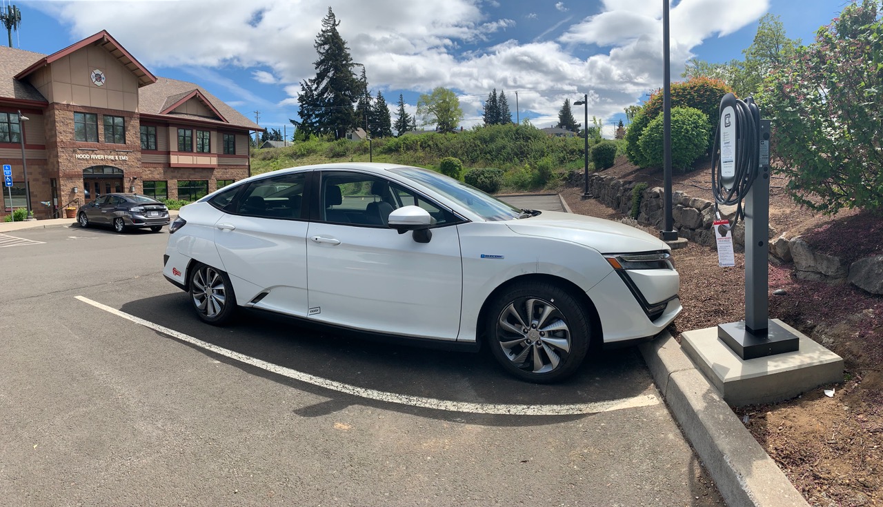 Forth EV car-sharing Hood River Oregon Honda Clarity DoE 