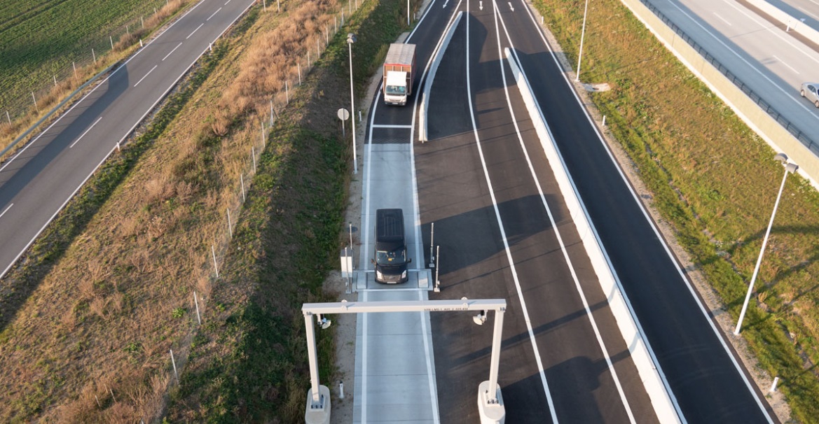 Weigh in Motion high-speed traffic enforcement overloading Austria