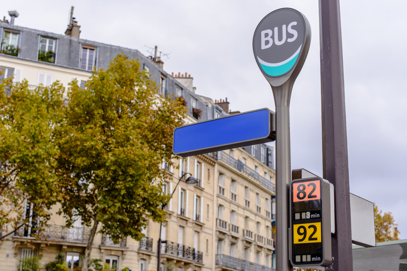 Bus rapid transit data gathering real-time connected vehicles © Ampack | Dreamstime.com