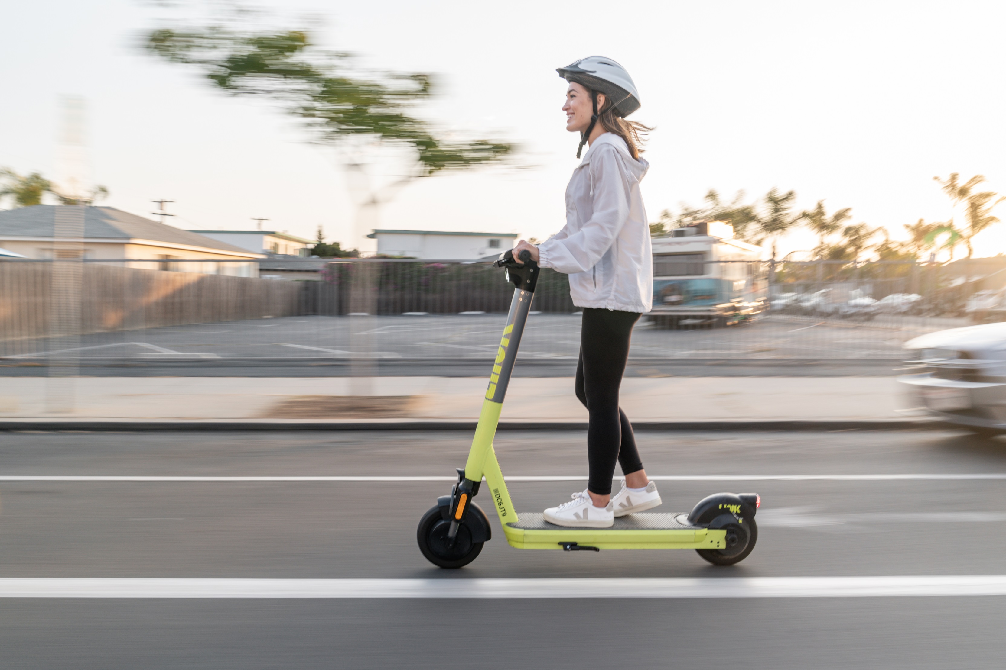 MaaS scooters electrification decarbonisation Germany (image: Superpedestrian)