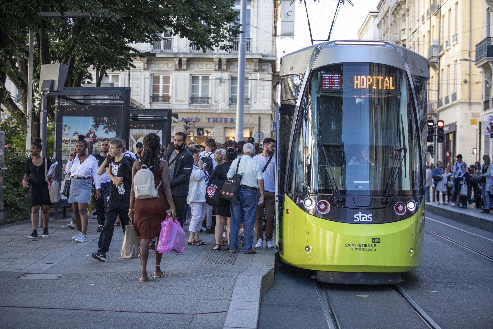 Contactless payment France Paris 2024 transit tram (image: STAS)