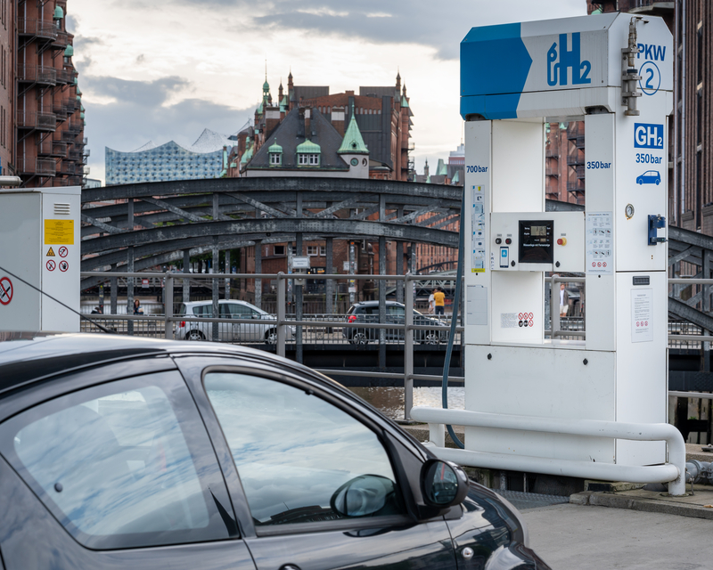 Hydrogen filling station