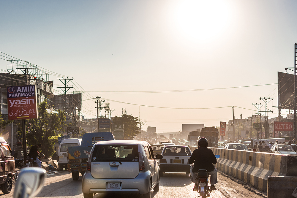 Pakistan in recent years has focused on air pollutant emission reduction © Mirko Kuzmanovic | Dreamstime.com