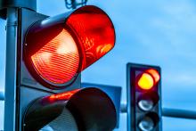 MIBs are a key element in traffic light control © Monticelllo | Dreamstime.com