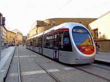 Florence smart trams © Sergey Strelkov | Dreamstime.com