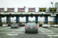 Tolling IBTTA roads pricing charging © Peter Titmuss | Dreamstime.com